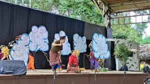 Performance of “Pilandok” at Colegio Monterei de Pila, Laguna. (Photo by Chinggay Bernardo)